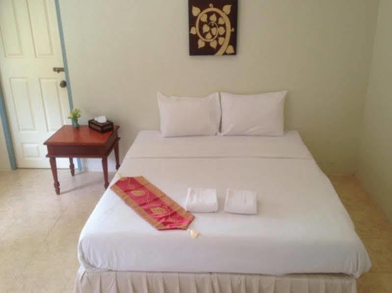 OYO 479 Water Jade Natural Resort Thai Mueang Exterior foto